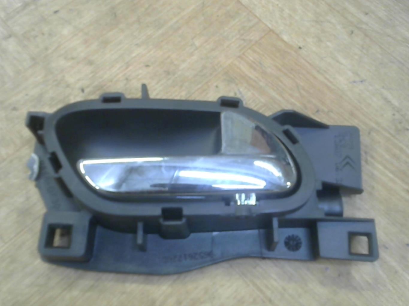 Maniglia interna anteriore destra PEUGEOT 407 PHASE 1 Diésel - 1