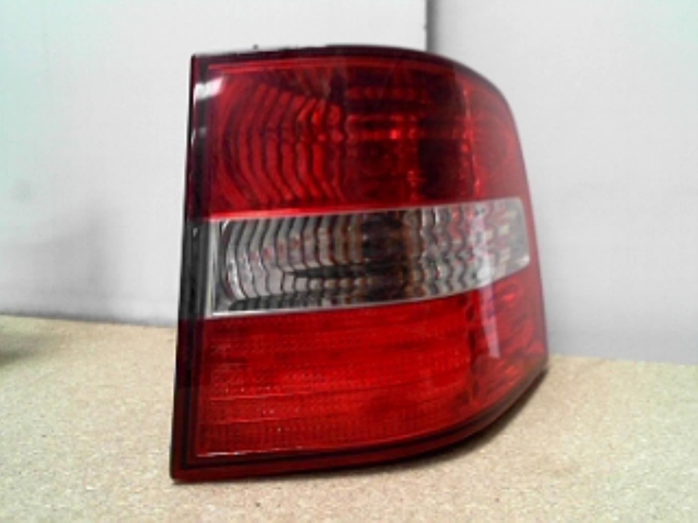 Fanale posteriore principale destro (luci) FIAT STILO BREAK Diésel - 1