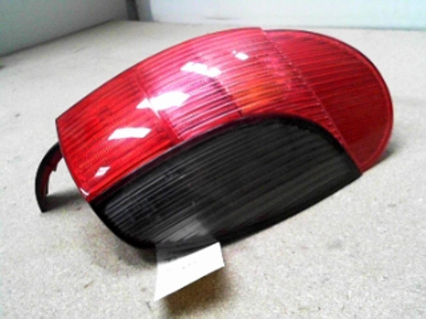 Fanale posteriore principale destro (luci) PEUGEOT 306 BREAK Diésel - 1