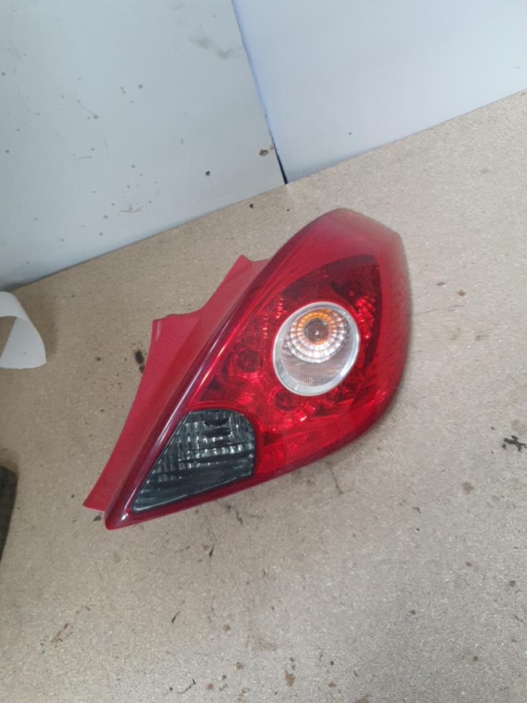 Fanale posteriore principale destro (luci) OPEL CORSA D PHASE 1 Diésel - 1
