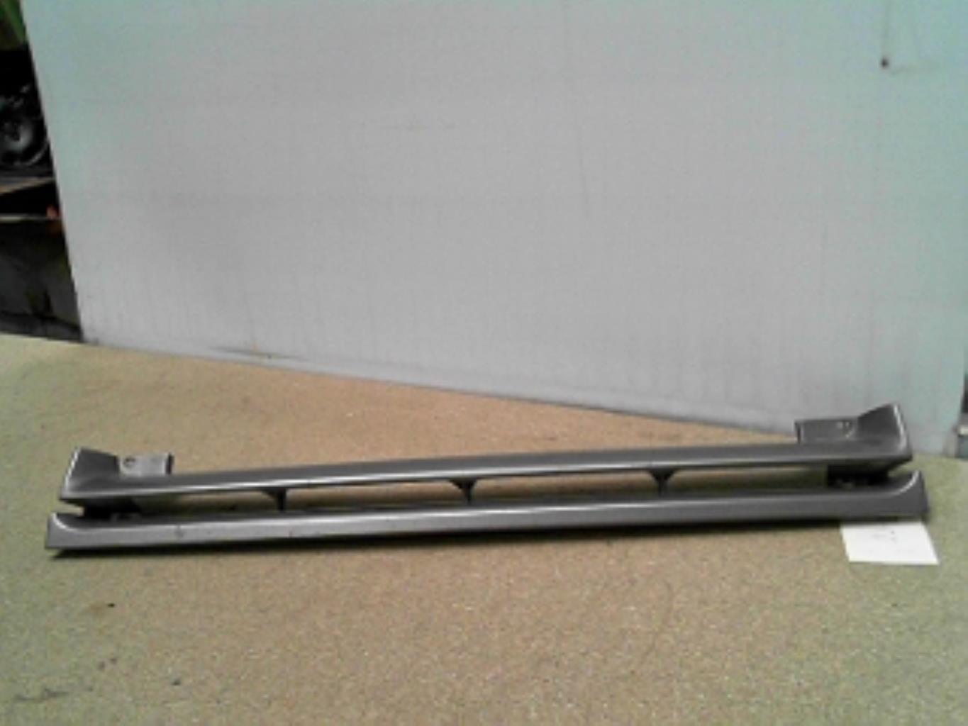 Grille de calandre RENAULT R21 PHASE 2 Diesel - 1