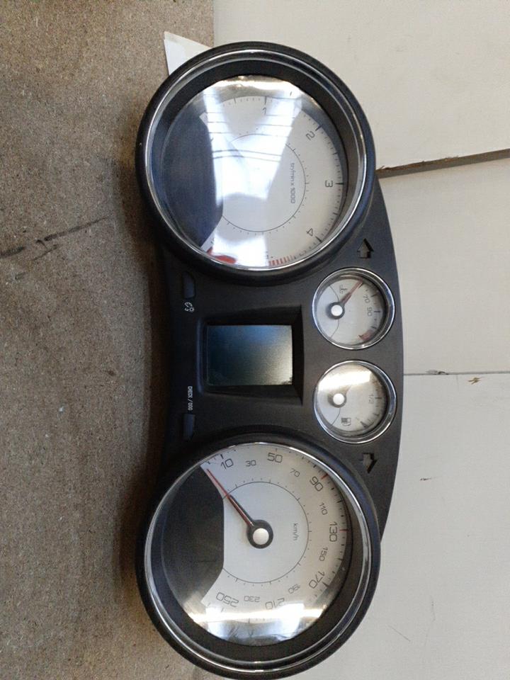 Compteur PEUGEOT 308 1 PHASE 2 Diesel - 1