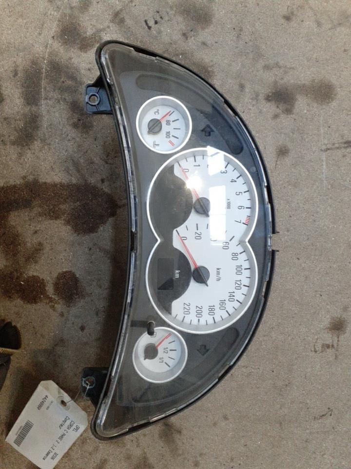 Compteur OPEL CORSA C PHASE 2 Essence - 1