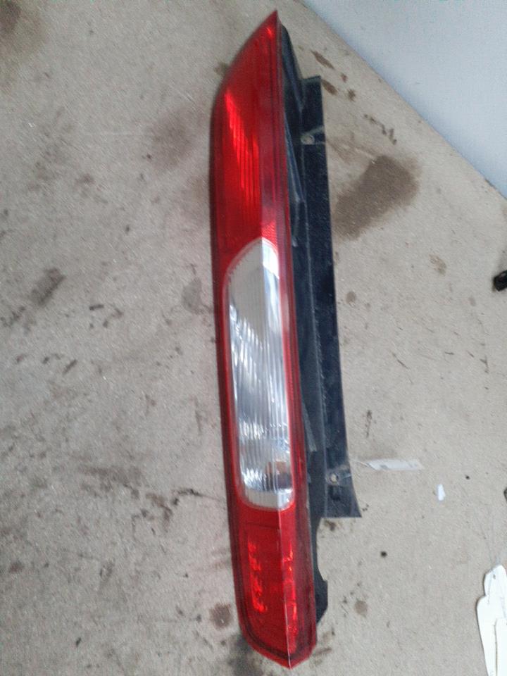 Fanale posteriore principale destro (luci) FORD FOCUS 2 PHASE 1 Diésel - 1