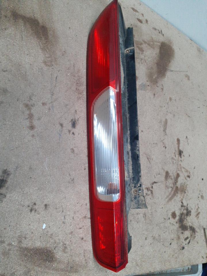 Fanale posteriore principale destro (luci) FORD FOCUS 2 PHASE 1 Diésel - 1