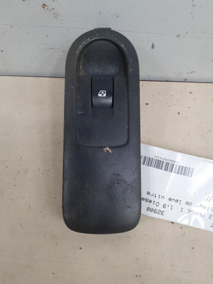 Interrupteur de leve vitre RENAULT SCENIC 2 PHASE 1 Diesel - 1