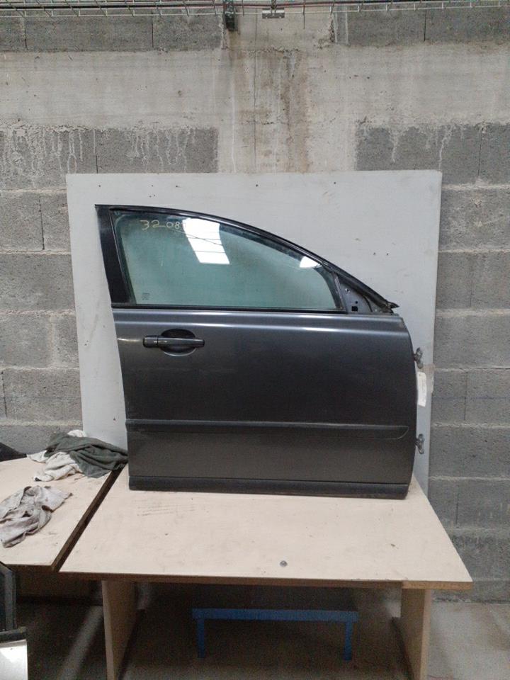 Puerta delantera derecha VOLVO V 50 PHASE 1 BREAK Diésel - 1