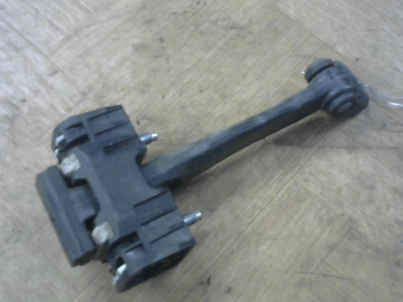 Arresto portiera posteriore destra OPEL ASTRA H PHASE 1 Diésel - 1