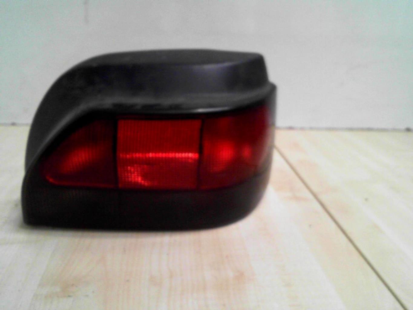 Fanale posteriore principale destro (luci) RENAULT CLIO 1 PHASE 3 Diésel - 1