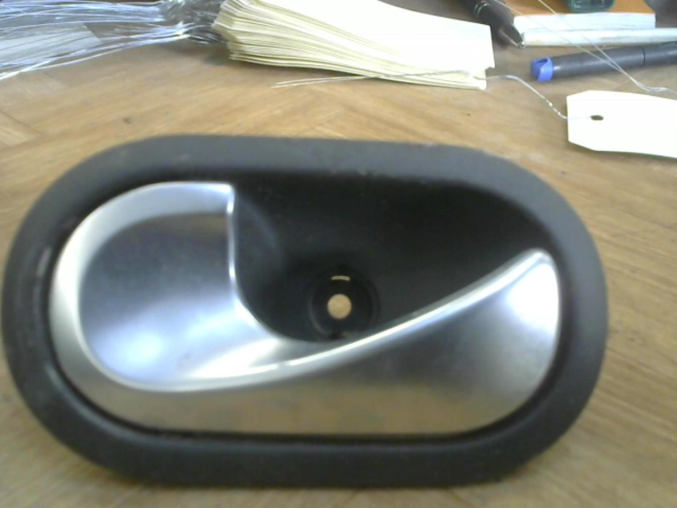 Maniglia interna posteriore sinistra RENAULT SCENIC 2 PHASE 1 Gasolina - 1