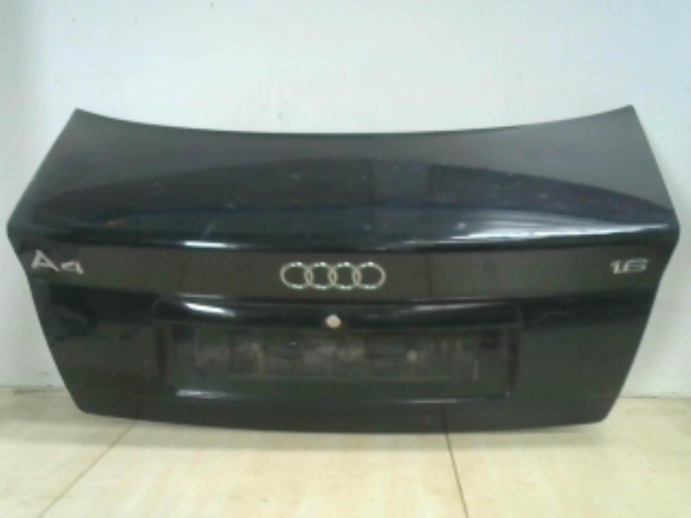 Portabagagli/Portellone posteriore AUDI A4 1 PHASE 1 Gasolina - 1