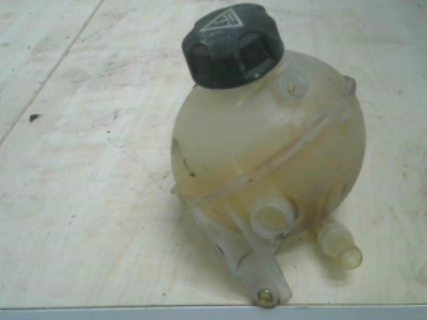 Vaso di espansione PEUGEOT 5008 1 PHASE 1 Diésel - 1