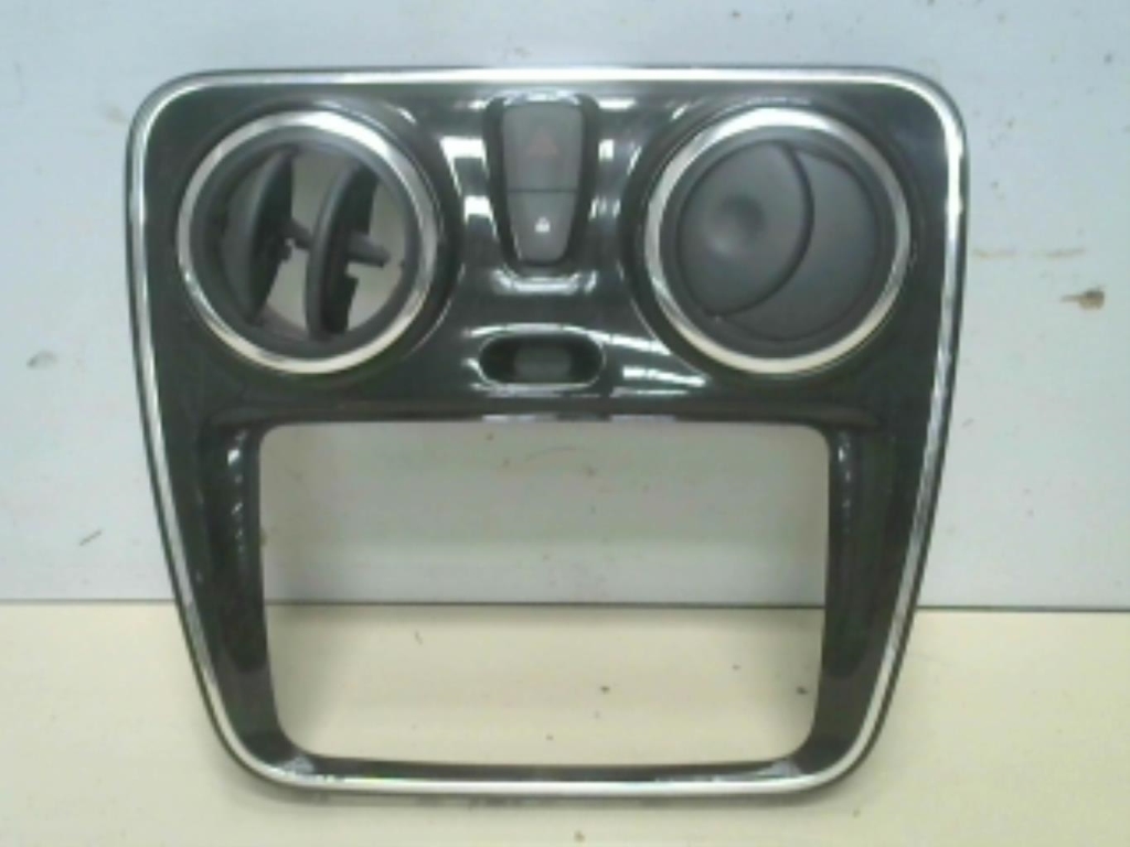 Bouton de warning DACIA LODGY PHASE 1 Diesel - 1
