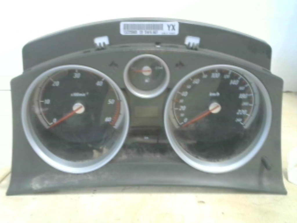 Compteur OPEL ZAFIRA B PHASE 1 Diesel - 1
