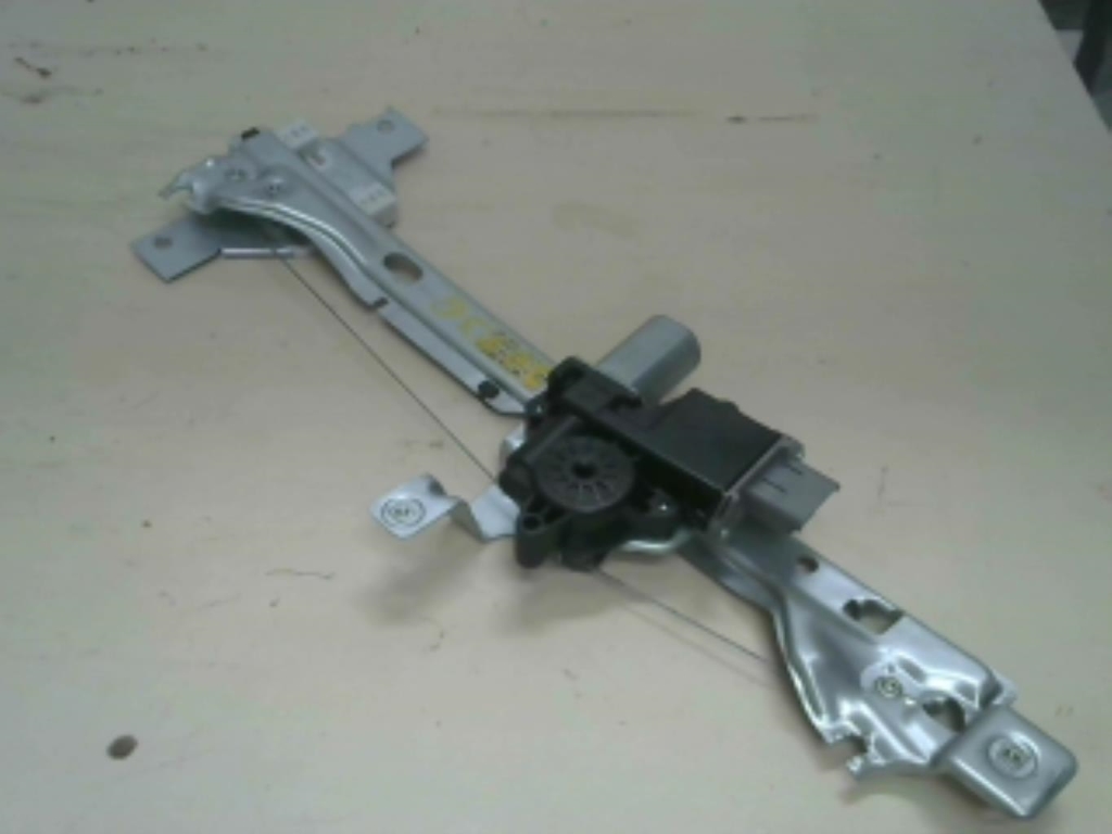 Alzacristalli elettrico posteriore destro PEUGEOT 5008 1 PHASE 1 Diésel - 1
