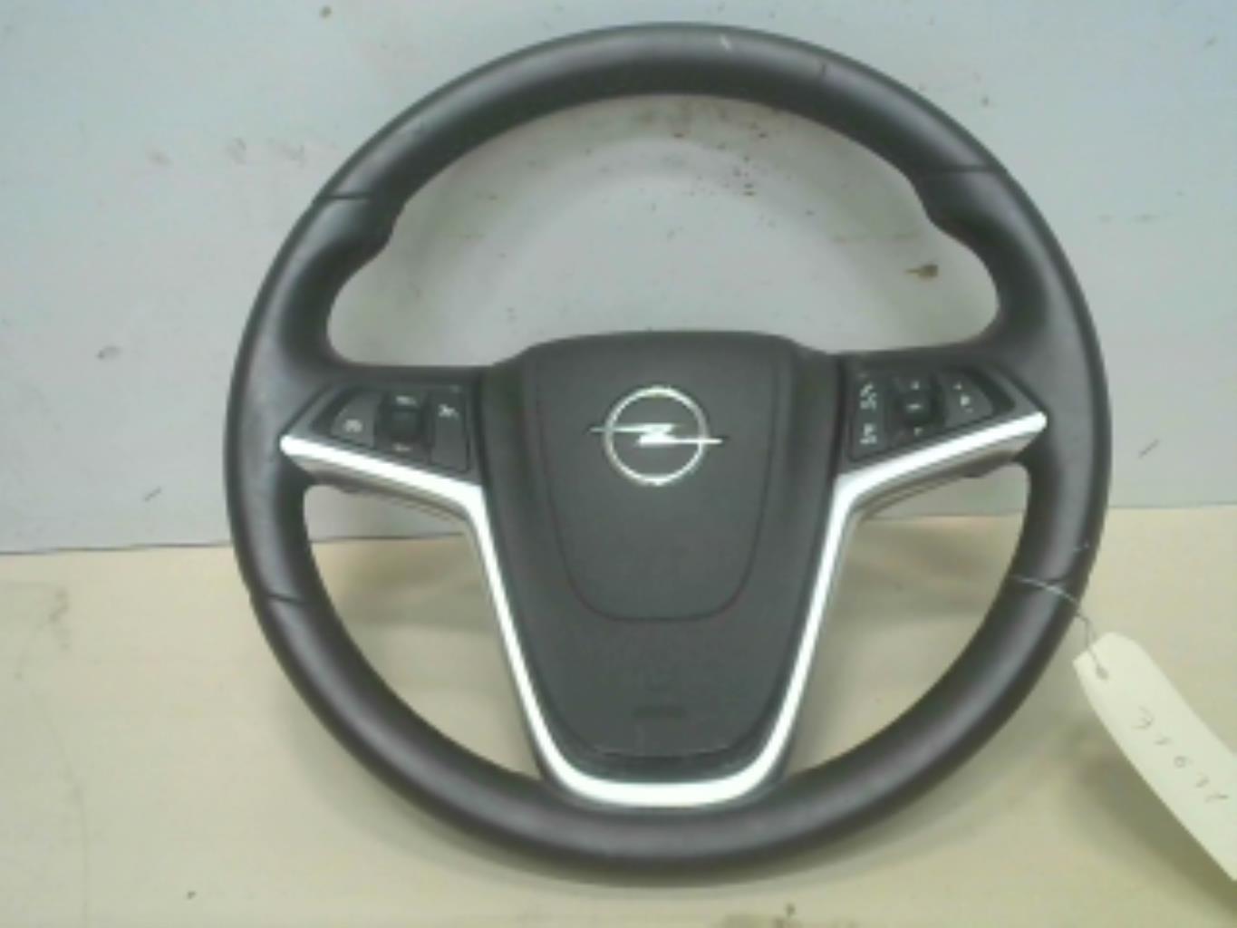Volant OPEL INSIGNIA 1 PHASE 1 BREAK Diesel - 1