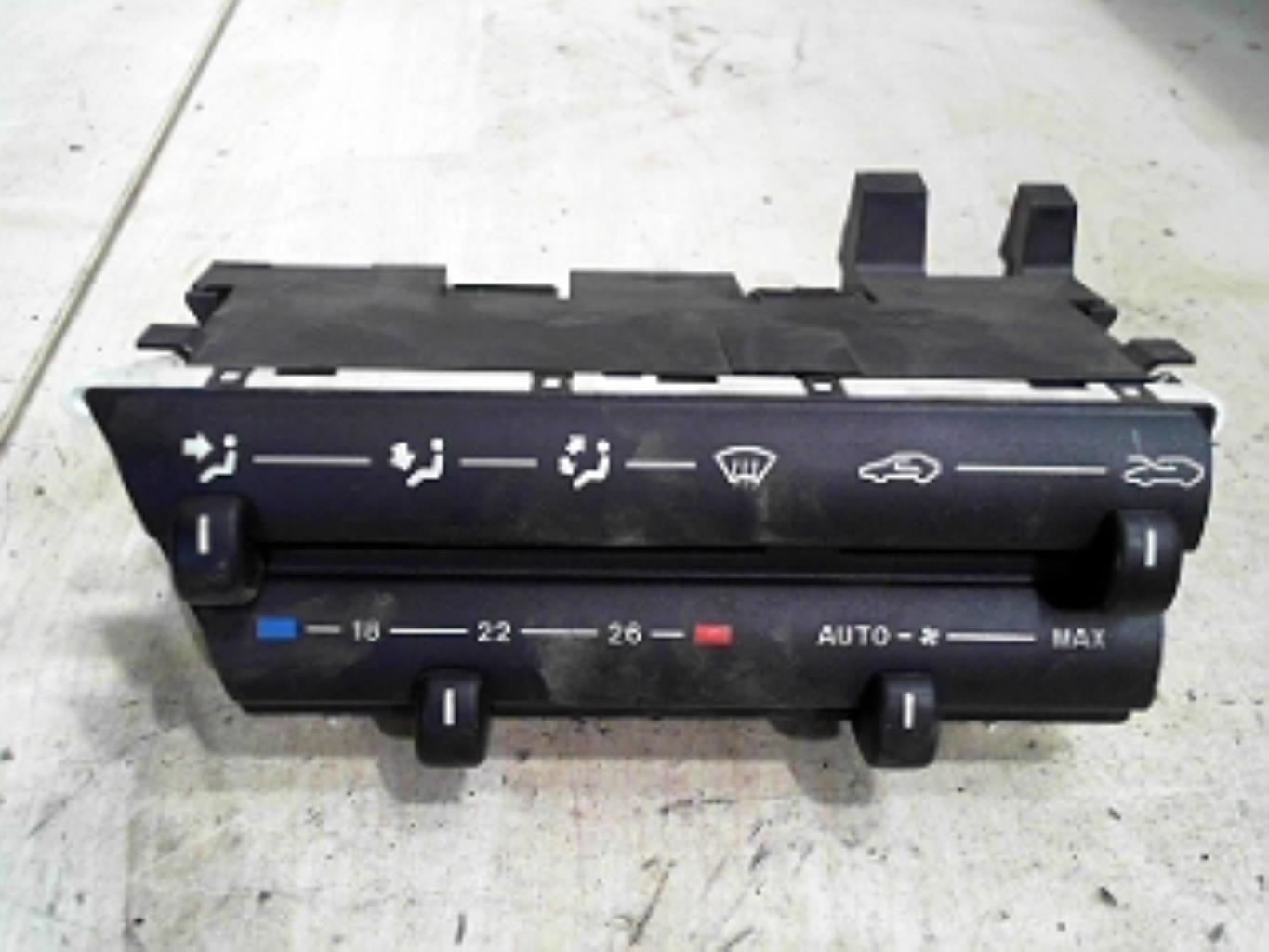 Commande chauffage CITROEN XANTIA PHASE 2 Diesel - 1
