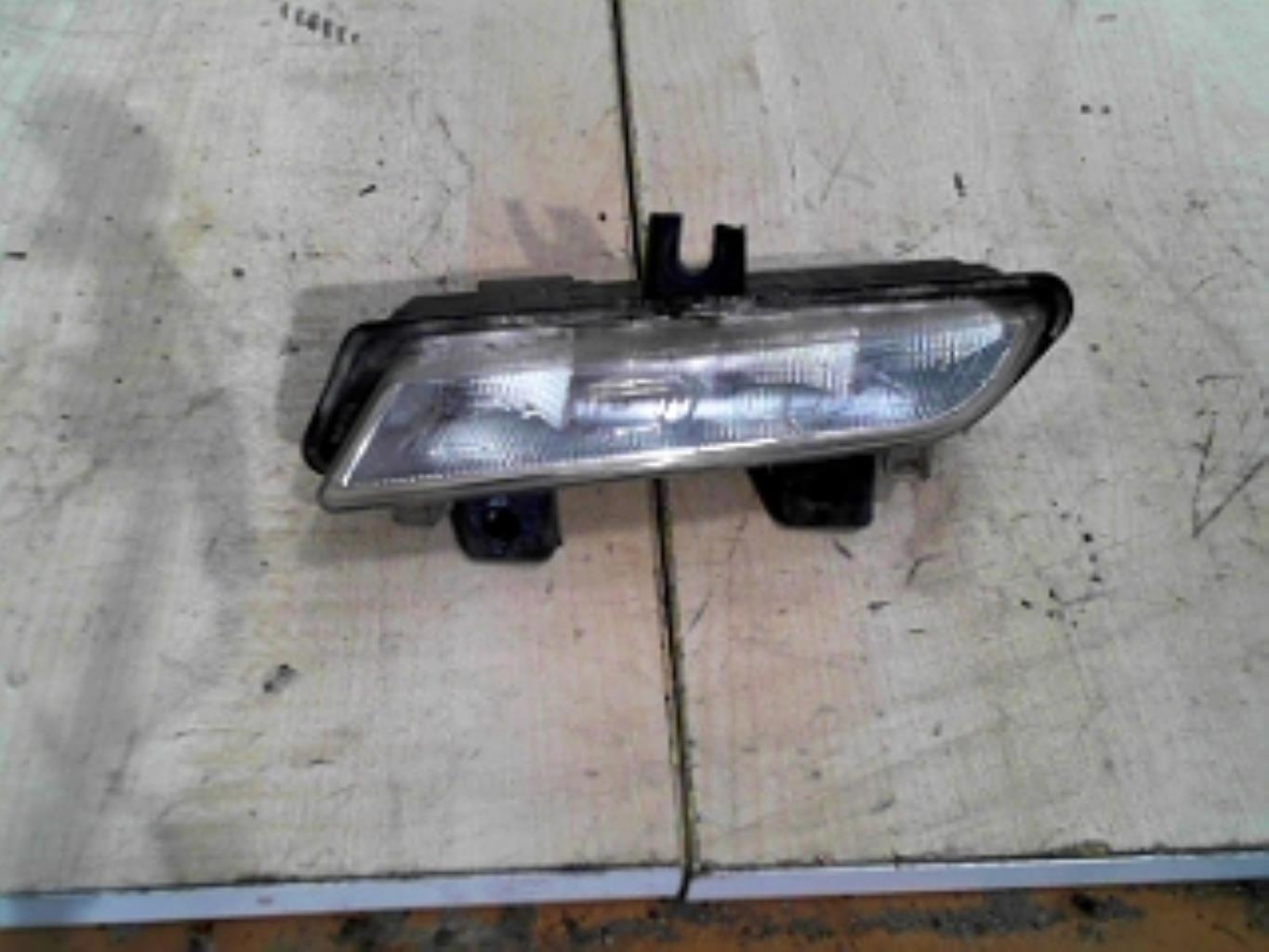 Luce di marcia diurna anteriore sinistra RENAULT CLIO 4 PHASE 1 Diésel - 1