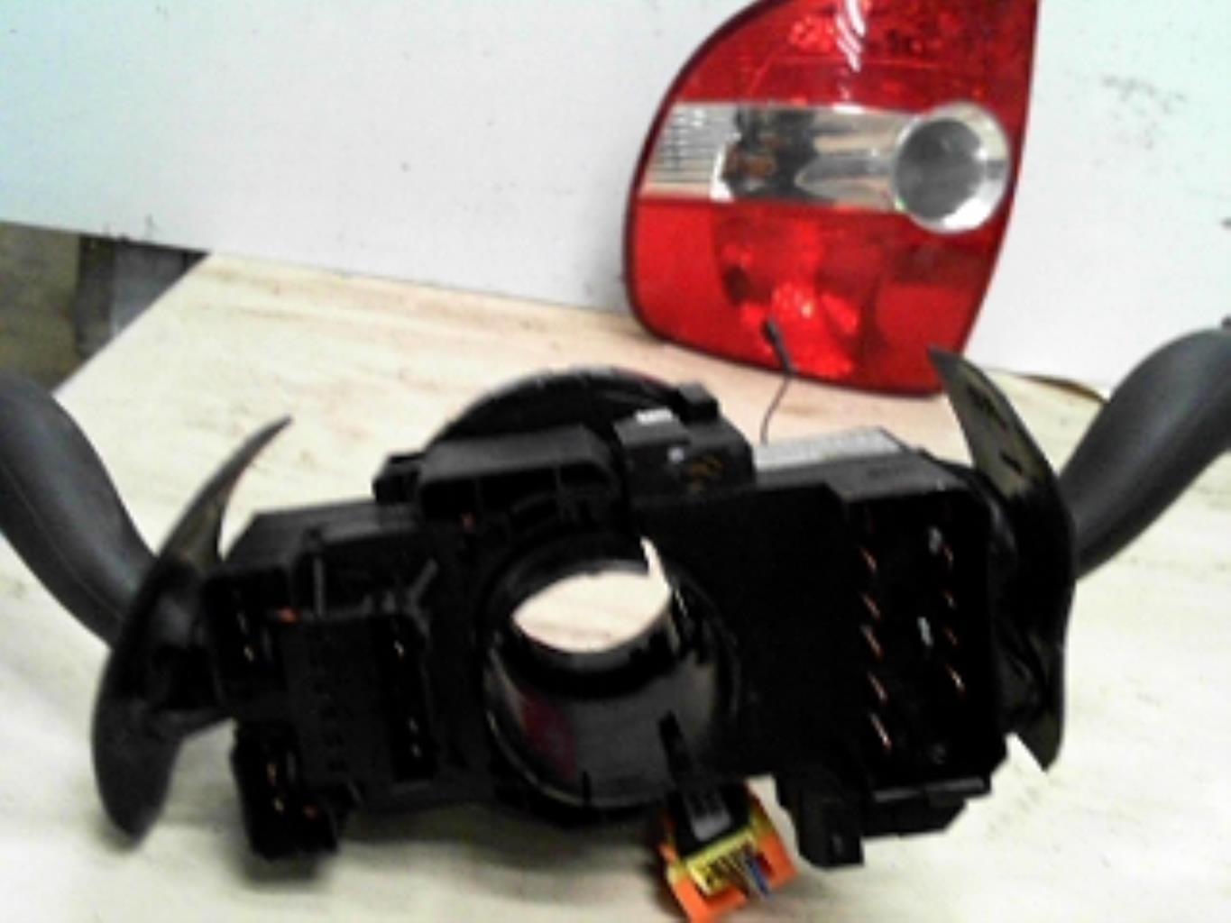 Devio guida completo con contatto spiralato VOLKSWAGEN FOX Gasolina - 1