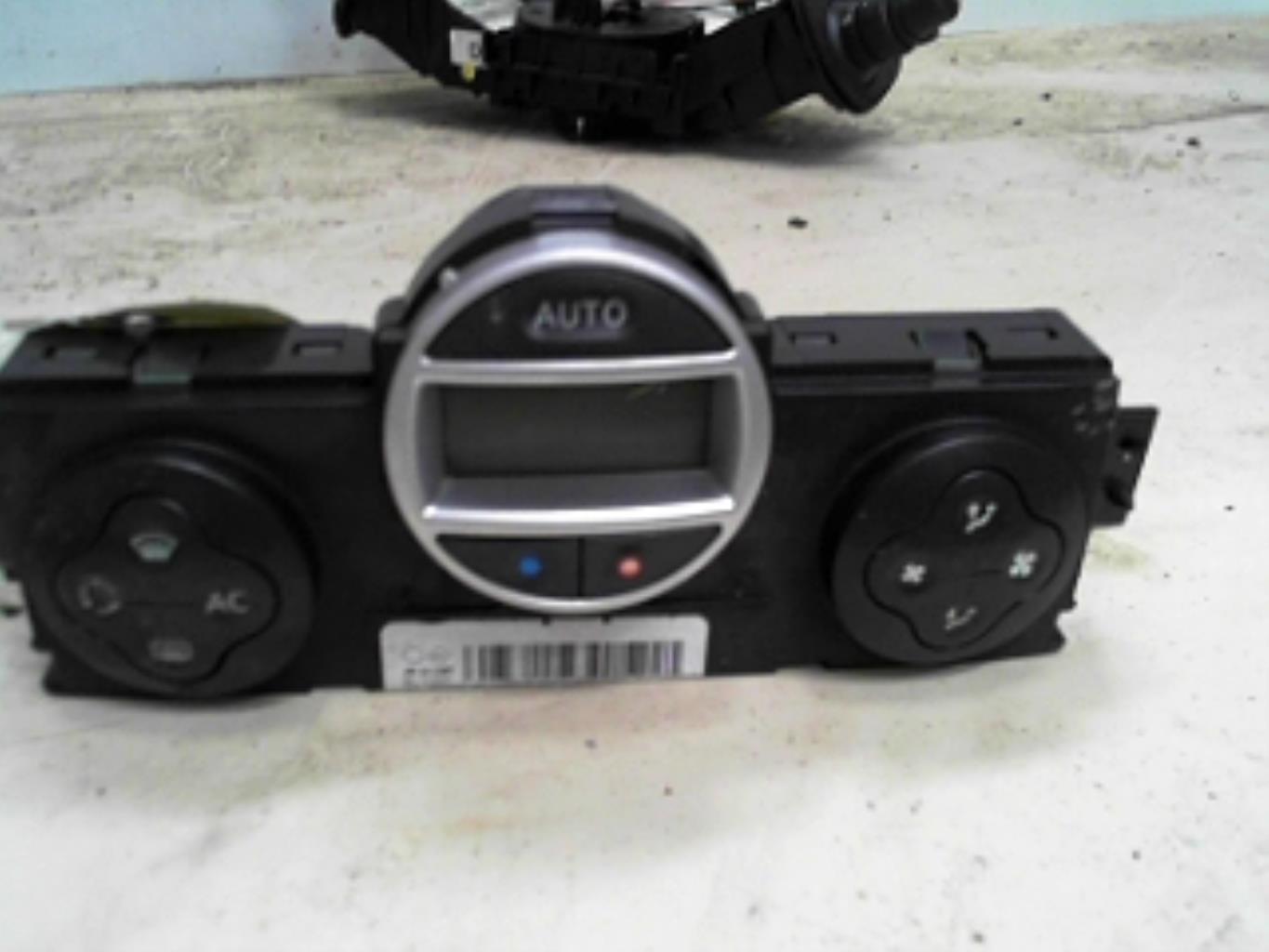 Commande chauffage RENAULT SCENIC 2 PHASE 2 Diesel - 1