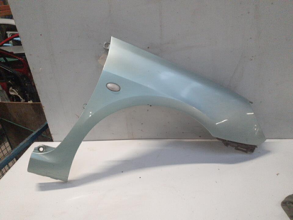 Parafango anteriore destro PEUGEOT 307 PHASE 1 BREAK Diésel - 1