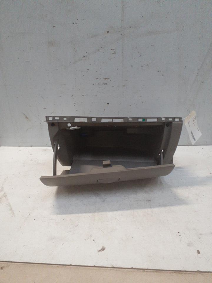 Boite a gants RENAULT CLIO 3  - 1