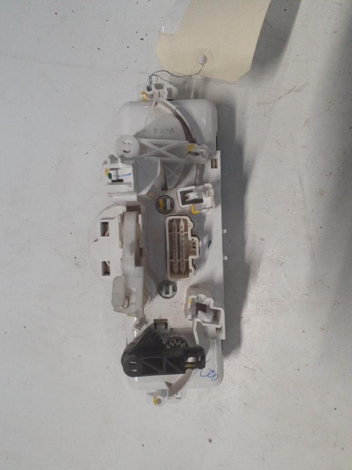 Commande chauffage RENAULT CLIO 3 PHASE 2 Diesel - 1