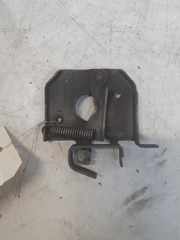 Fermeture de capot RENAULT LAGUNA 2 PHASE 1 BREAK Essence - 1