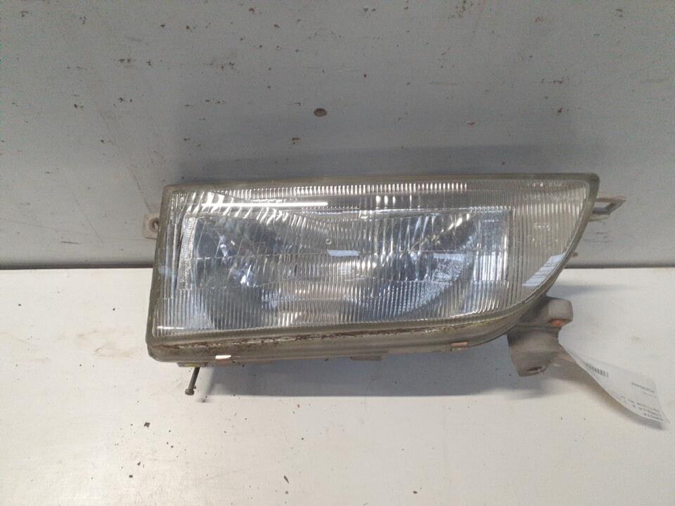 Gruppo ottico anteriore principale sinistro (luci)(faro) TOYOTA COROLLA 8 Diésel - 1