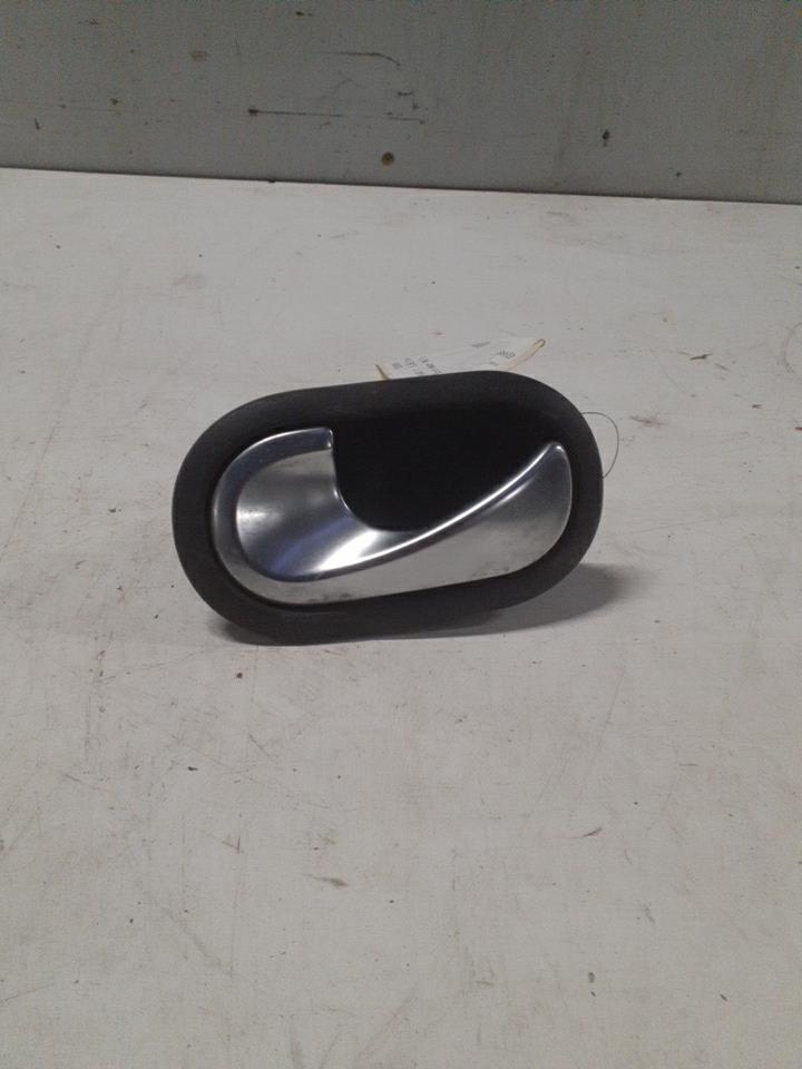 Maniglia interna anteriore sinistra RENAULT SCENIC 2 PHASE 1 Diésel - 1