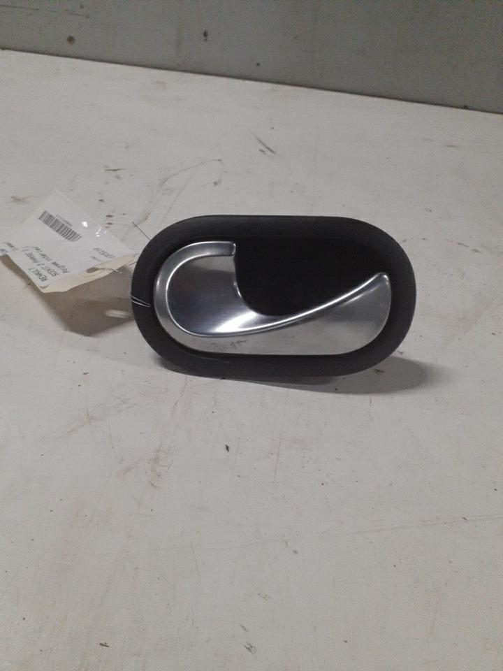 Maniglia interna anteriore sinistra RENAULT SCENIC 2 PHASE 2 Diésel - 1