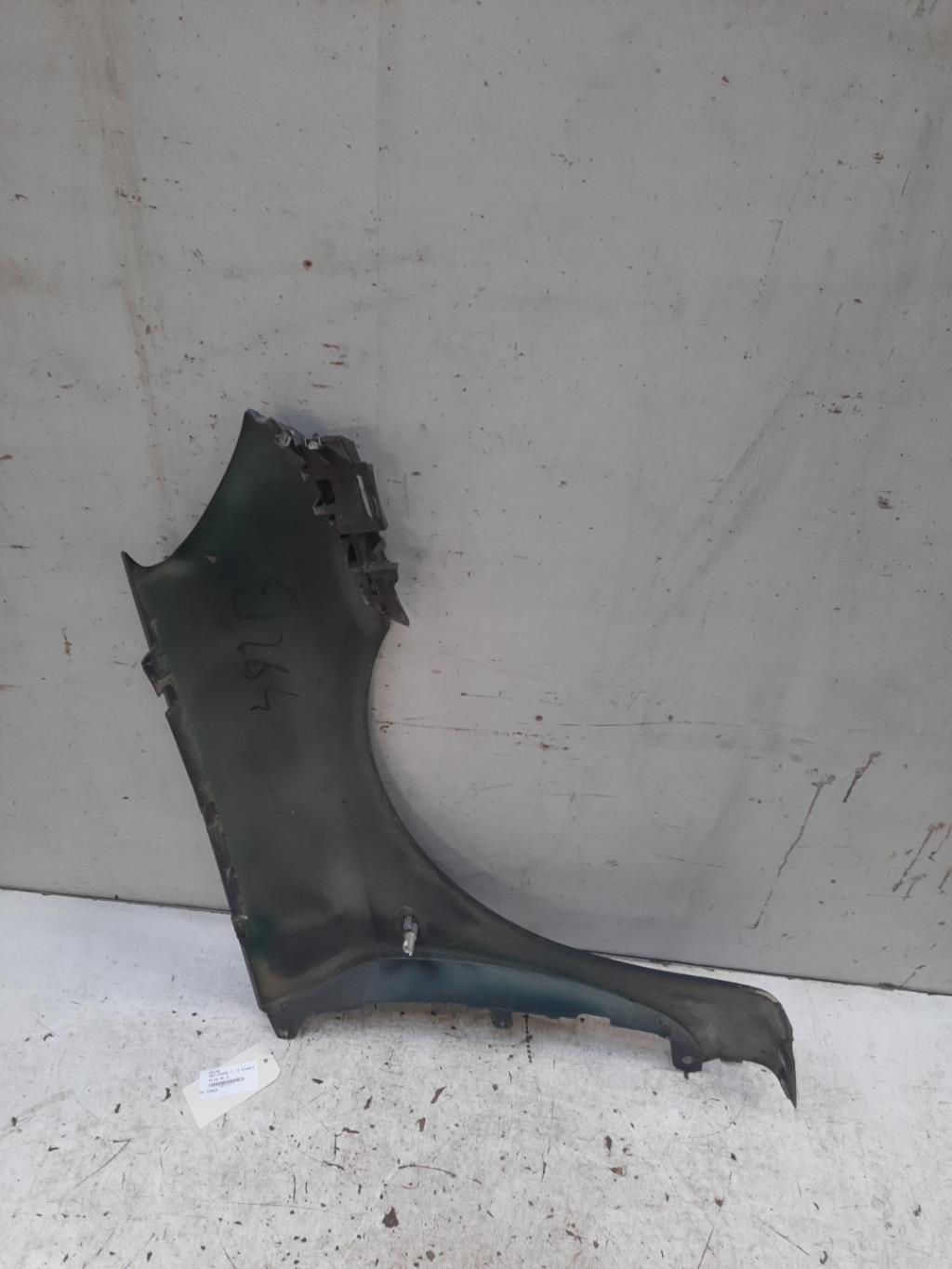 Parafango anteriore sinistro PEUGEOT 307 PHASE 1 Diésel - 1