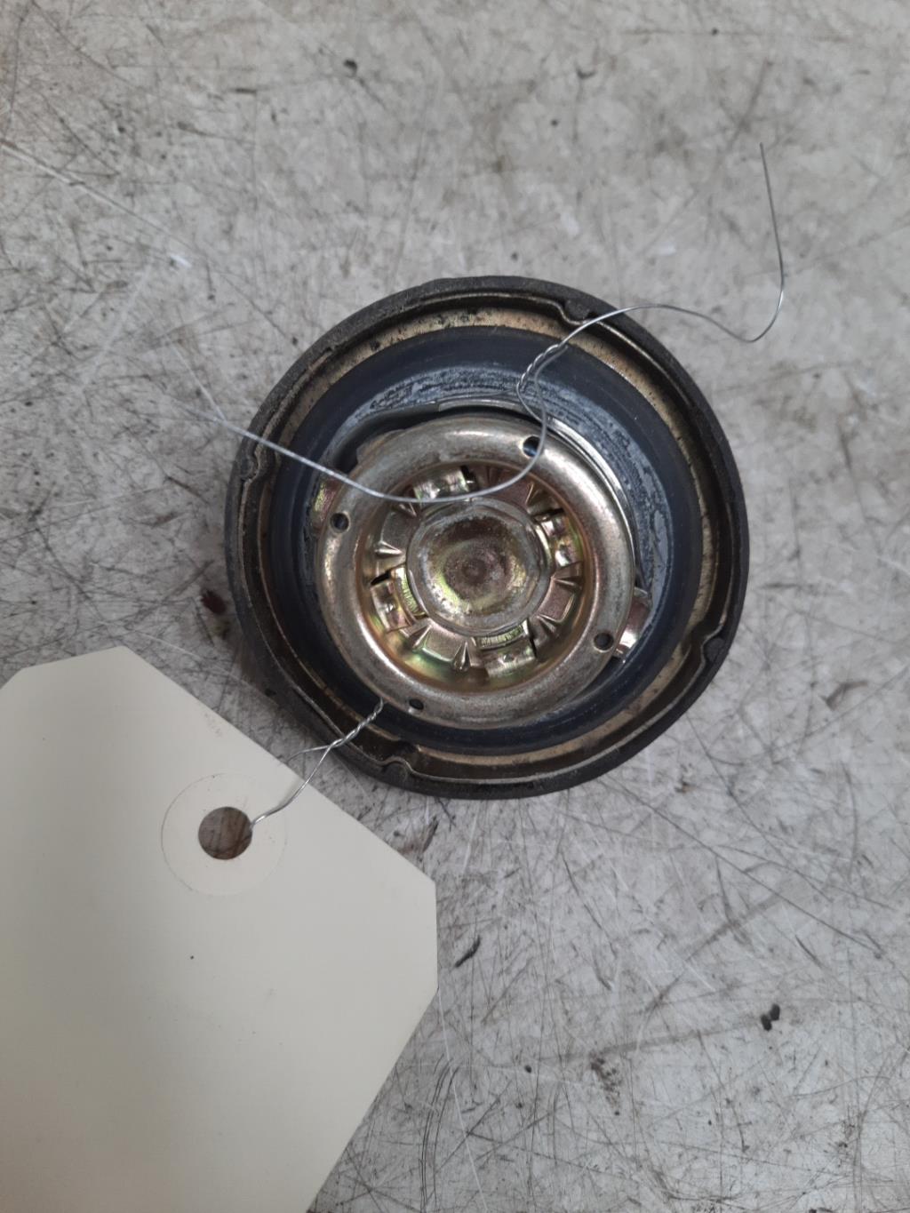 Bouchon de carburant BMW SERIE 7 E38 Essence - 1