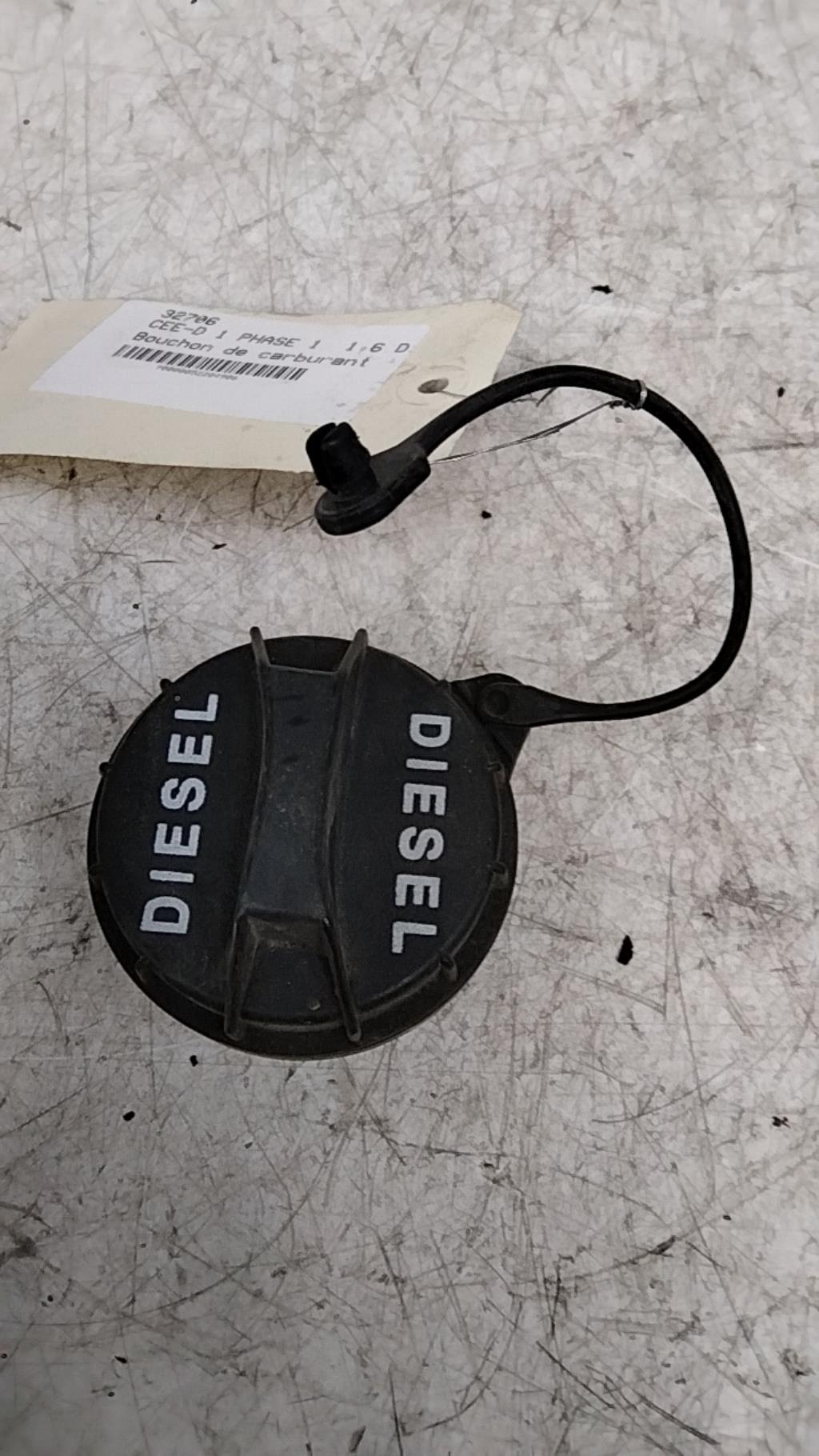 Bouchon de carburant KIA CEE-D 1 PHASE 1 Diesel - 1