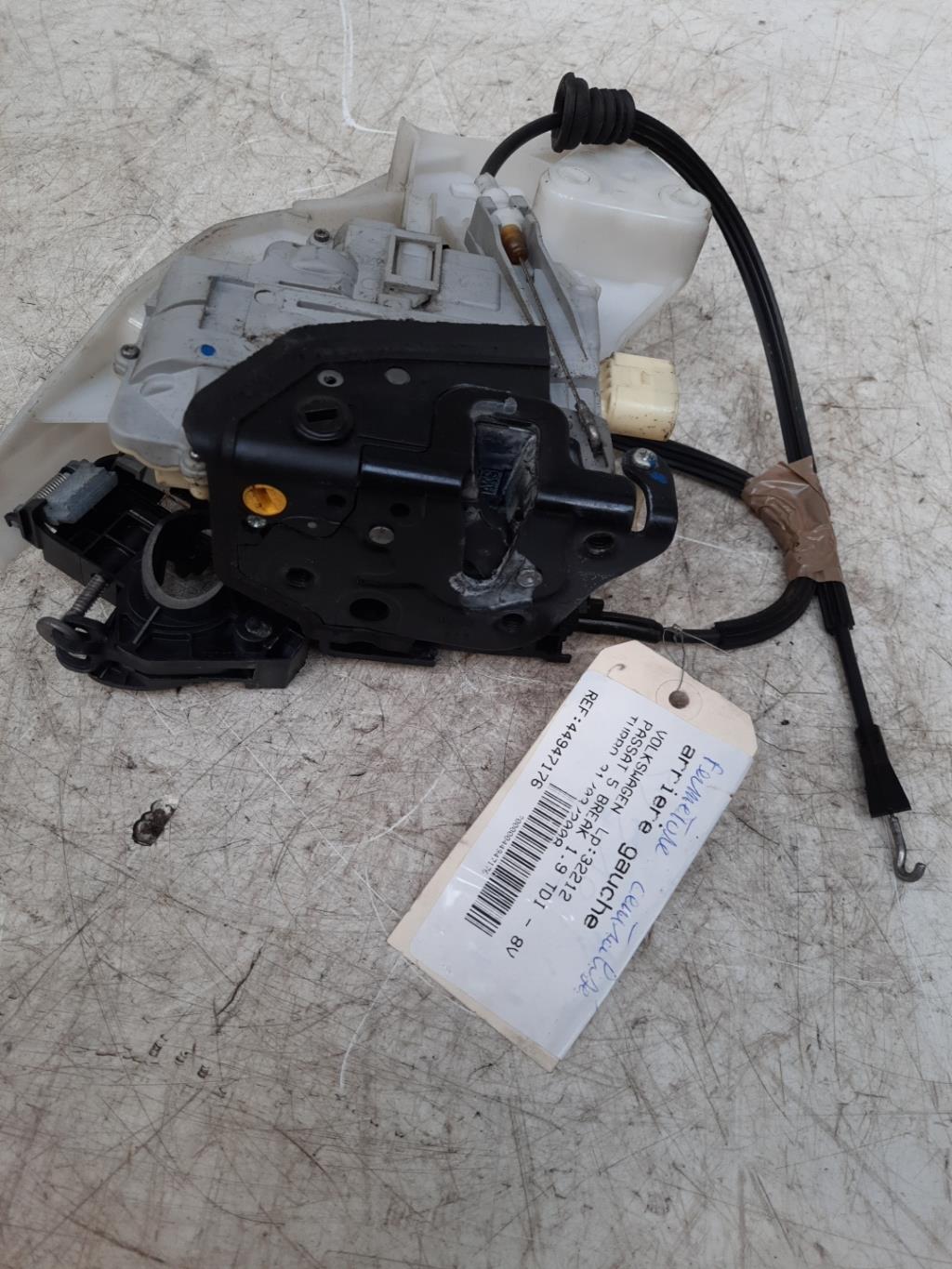 Chiusura centralizzata posteriore sinistra VOLKSWAGEN PASSAT 5 BREAK Diésel - 1