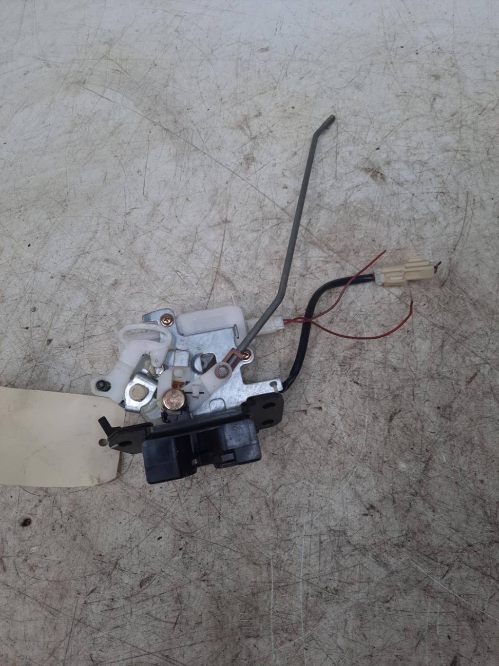 Fermeture centralisee coffre MAZDA 5 1 PHASE 1 Diesel - 1