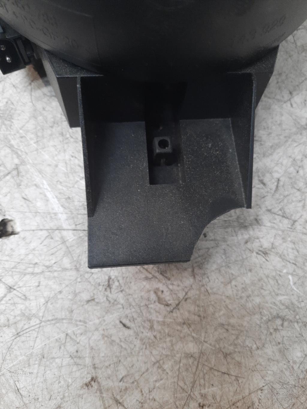 Feu arriere stop central BMW SERIE 7 E38 Essence - 1