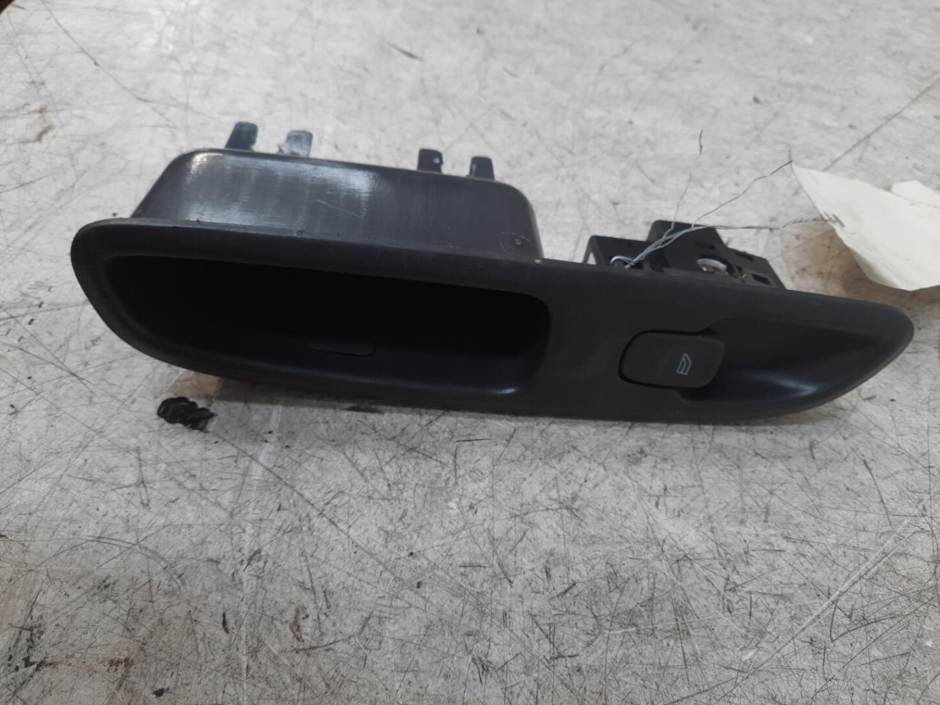 Interruttore lavacristalli posteriore destro VOLVO S 60 1 PHASE 1 Diésel - 1