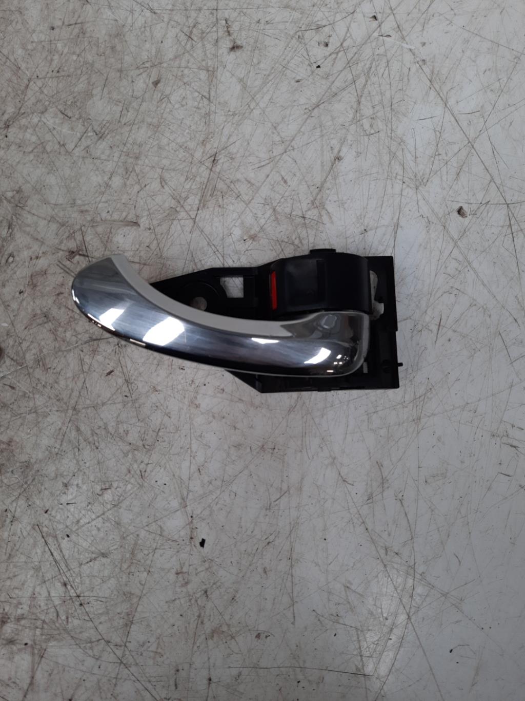 Maniglia interna posteriore destra TOYOTA RAV4 3 PHASE 1 Diésel - 1