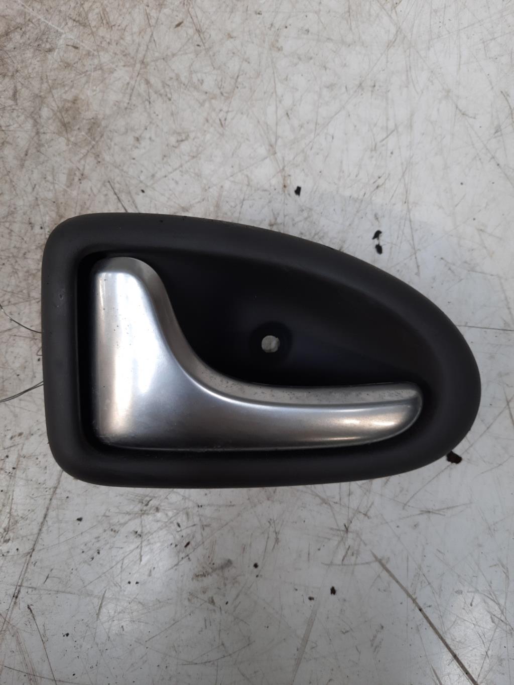 Maniglia interna posteriore sinistra RENAULT SCENIC 1 PHASE 2 Diésel - 1