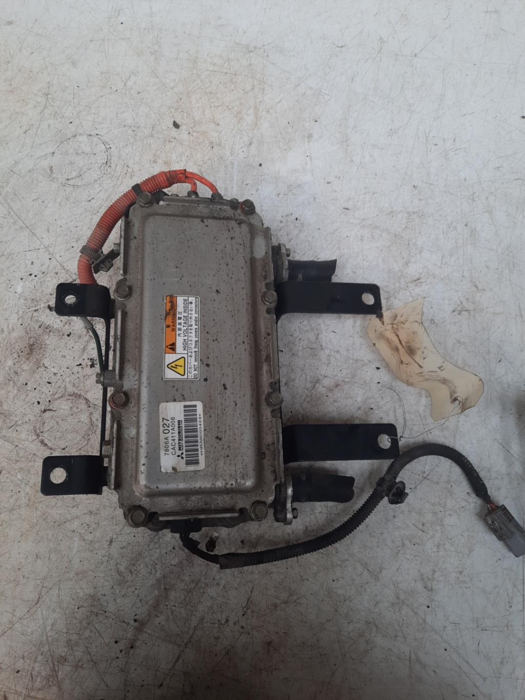 Pompe à eau PEUGEOT ION Electricité - 1