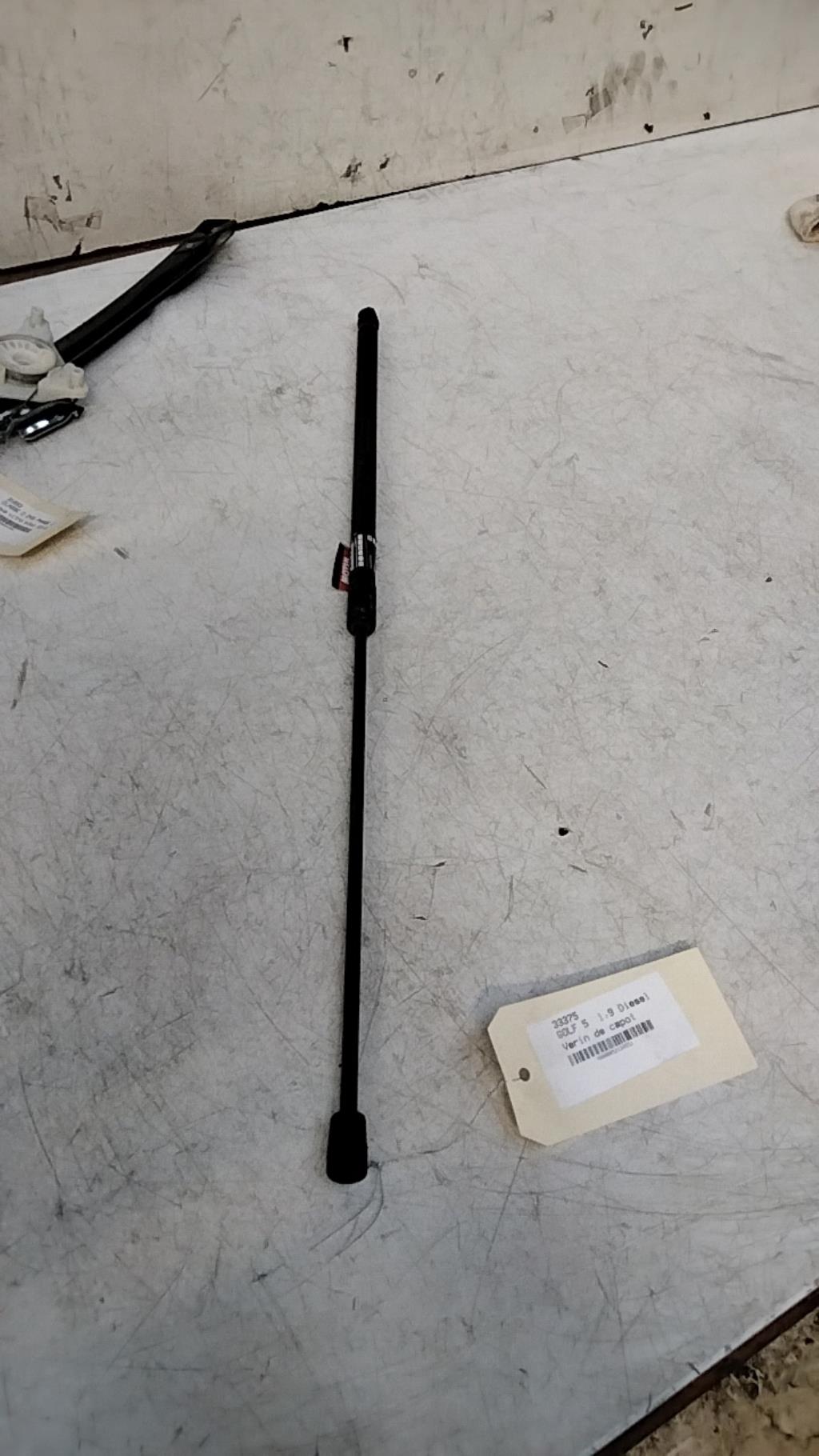 Verin de capot VOLKSWAGEN GOLF 5 Diesel - 1