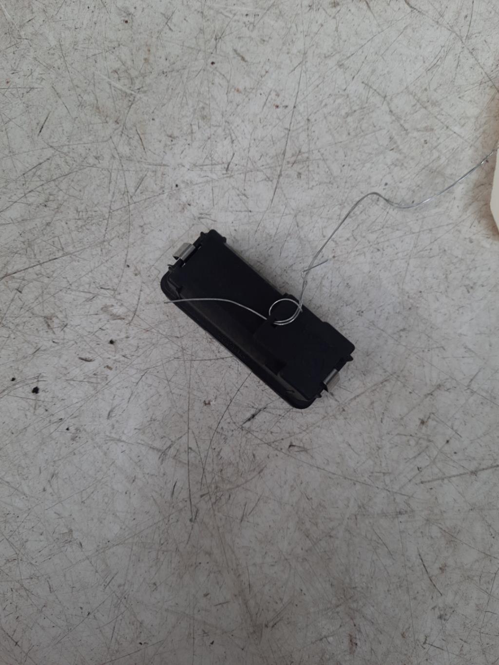 Bouton de warning BMW SERIE 7 E38 Essence - 1