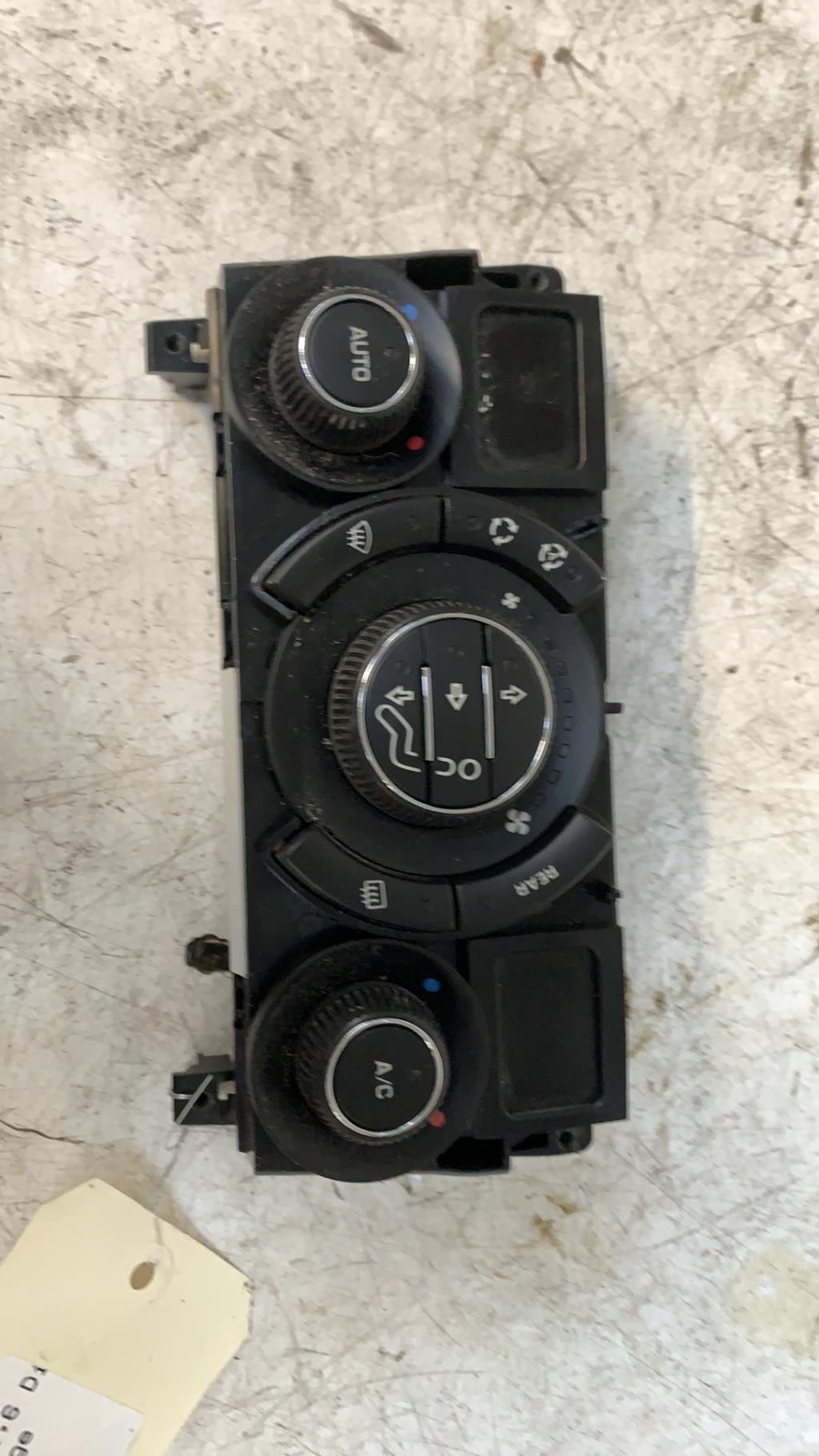 Commande chauffage PEUGEOT 5008 1 PHASE 1 Diesel - 1