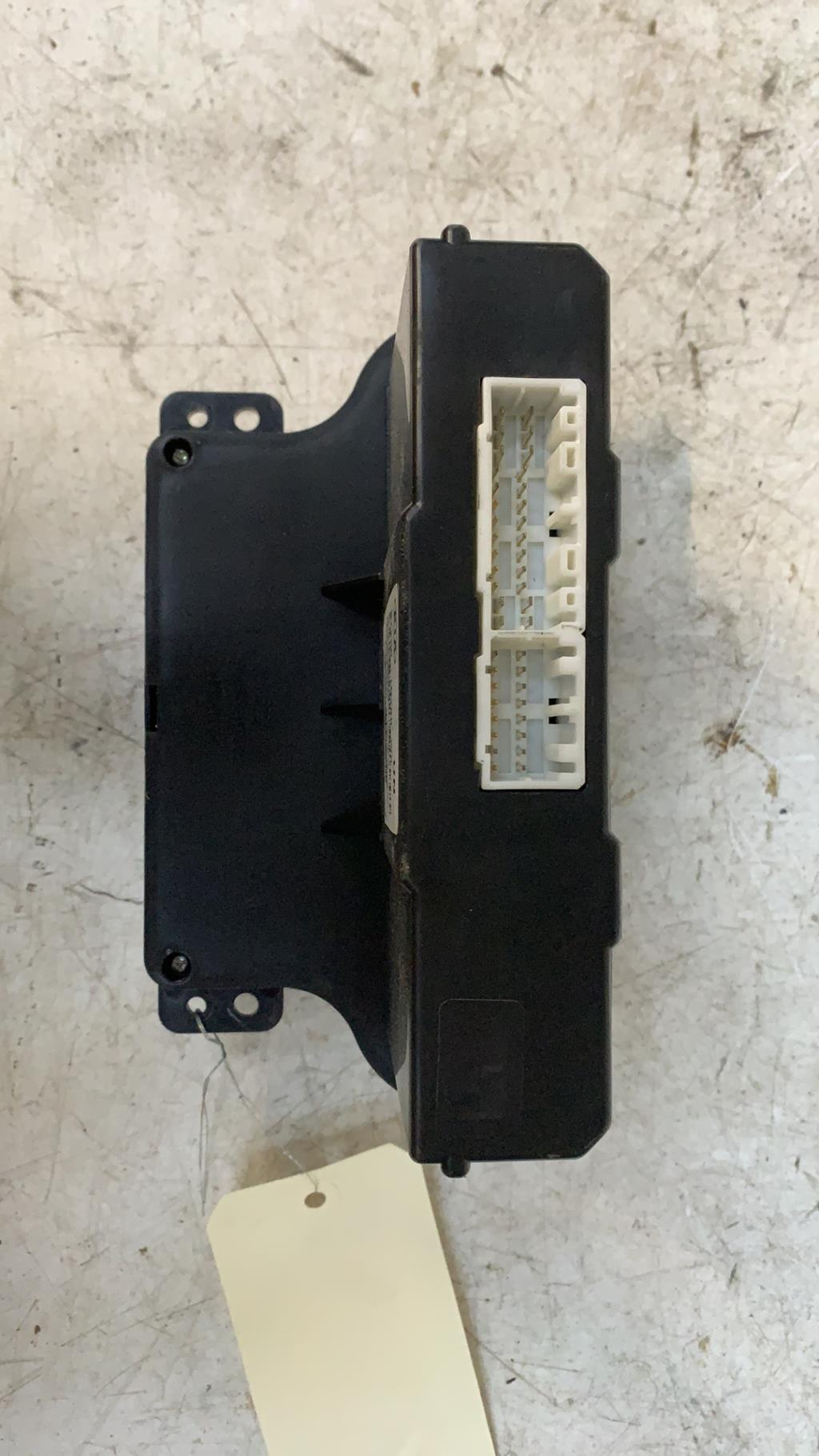 Commande chauffage KIA CARENS 3 Diesel - 1