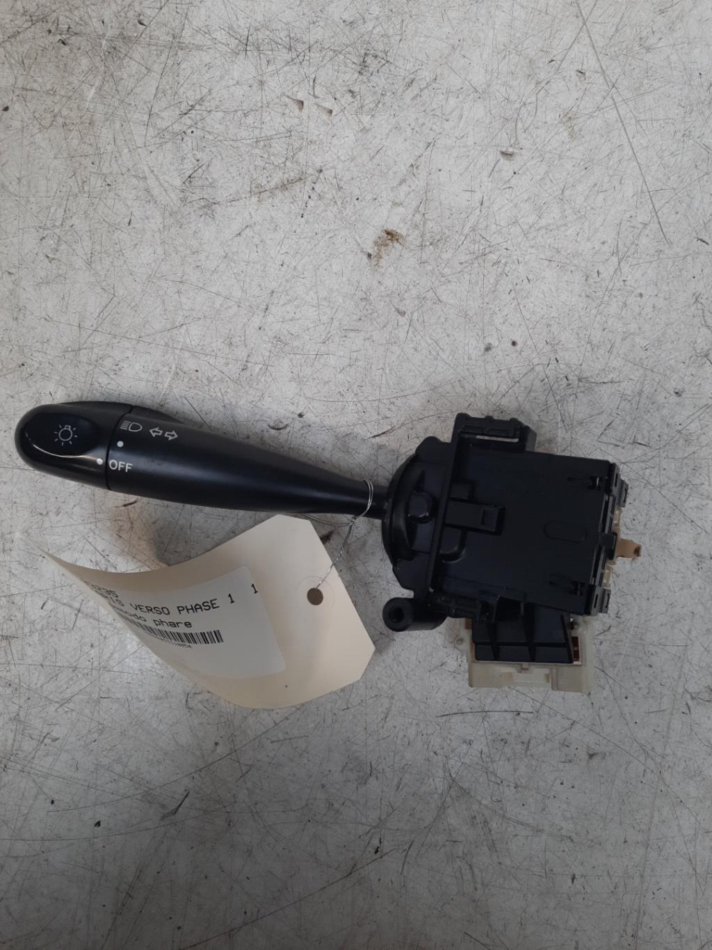 Commodo phare TOYOTA YARIS VERSO PHASE 1 Essence - 1