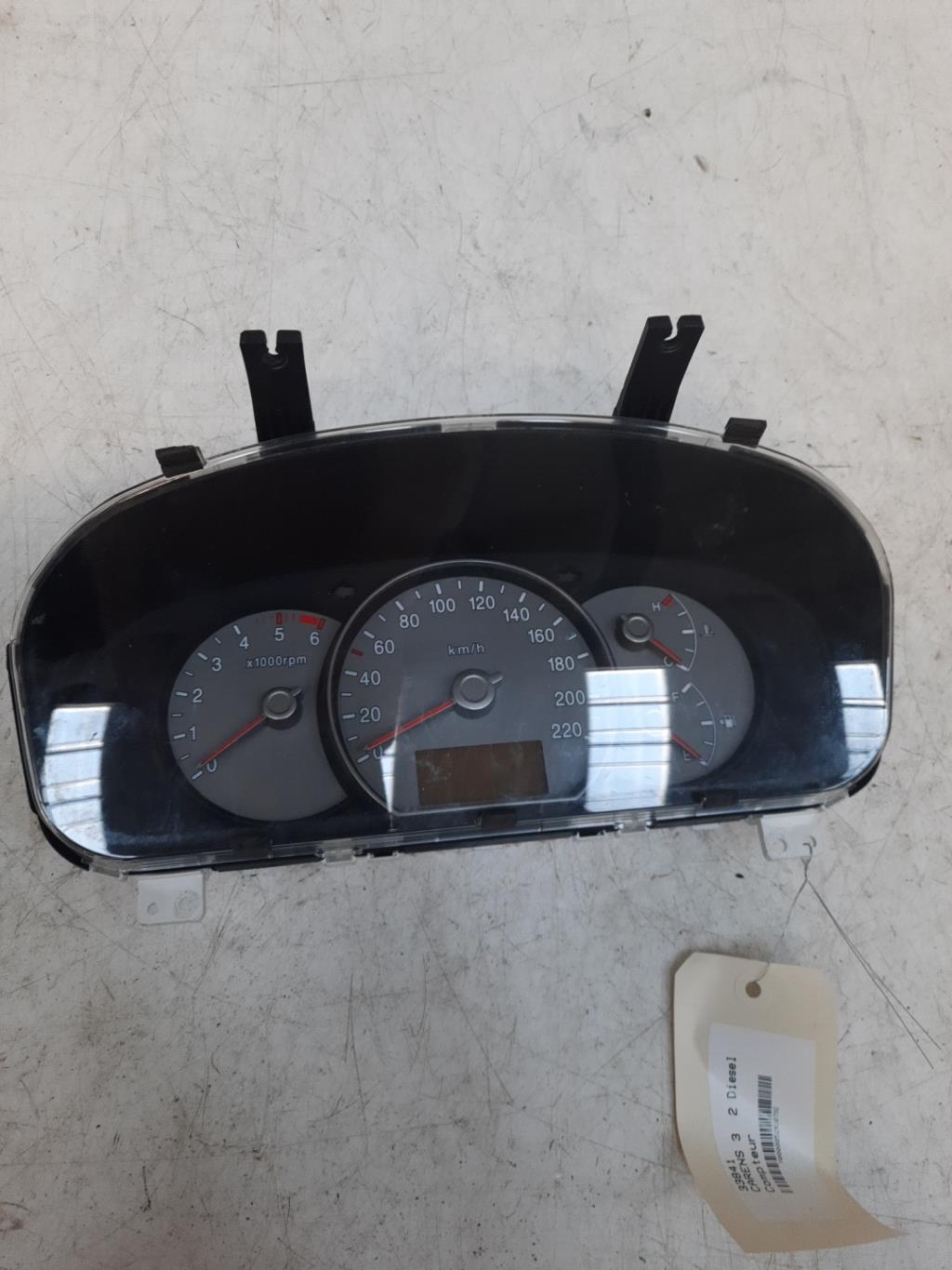 Compteur KIA CARENS 3 Diesel - 1