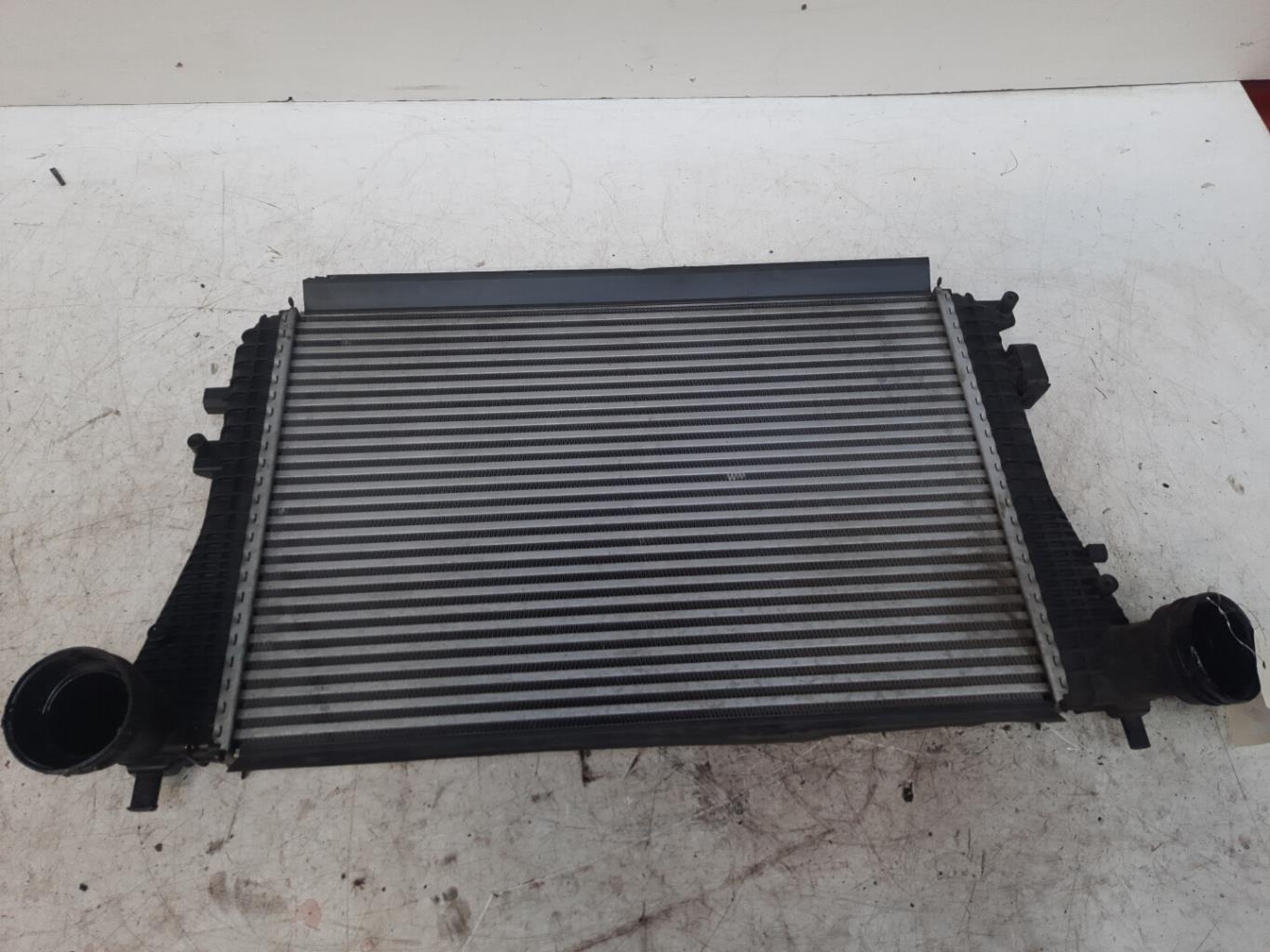 Scambiatore aria (Intercooler) VOLKSWAGEN PASSAT 5  - 1