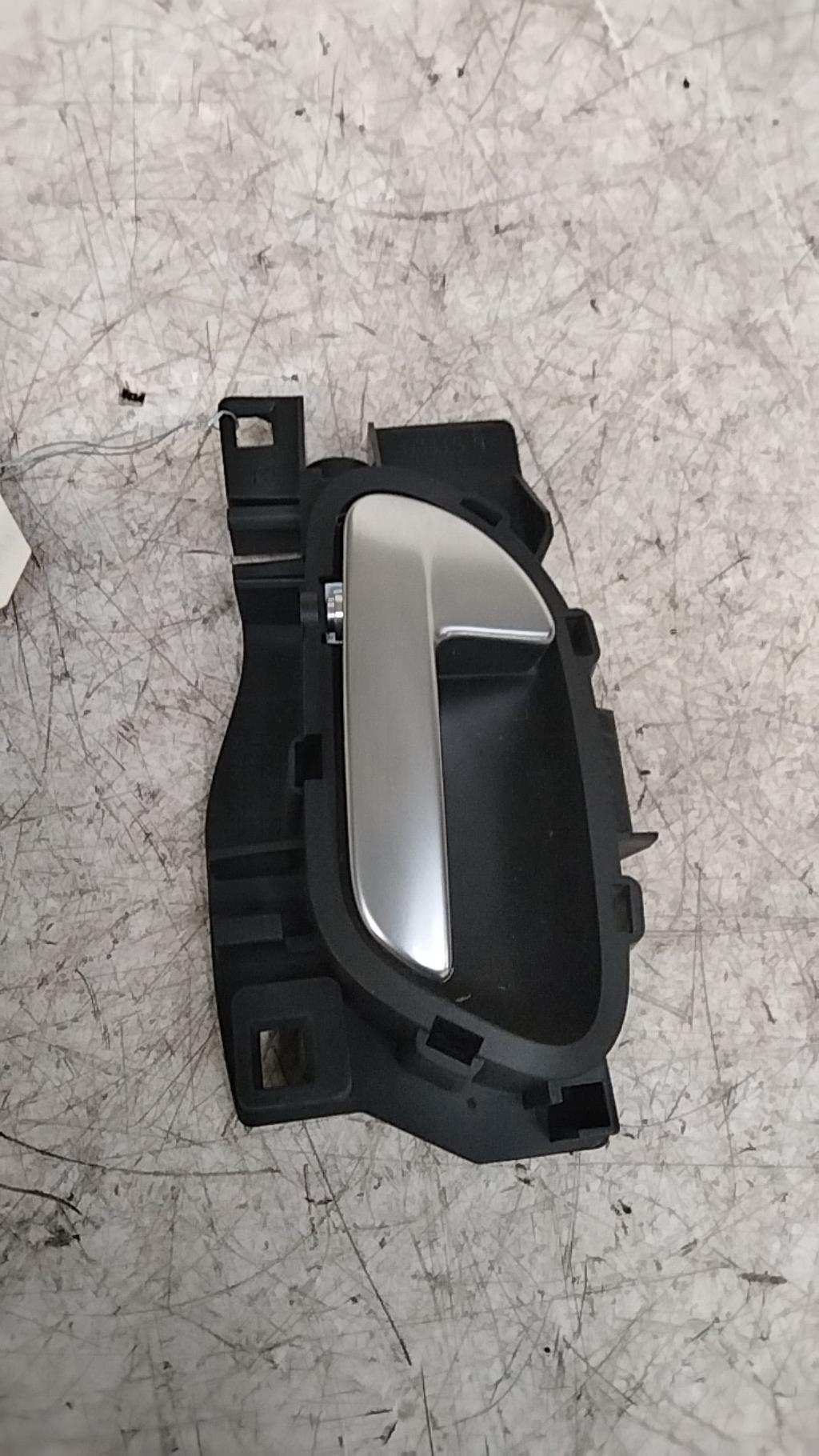 Maniglia interna anteriore sinistra CITROEN C5 2 BREAK Diésel - 1
