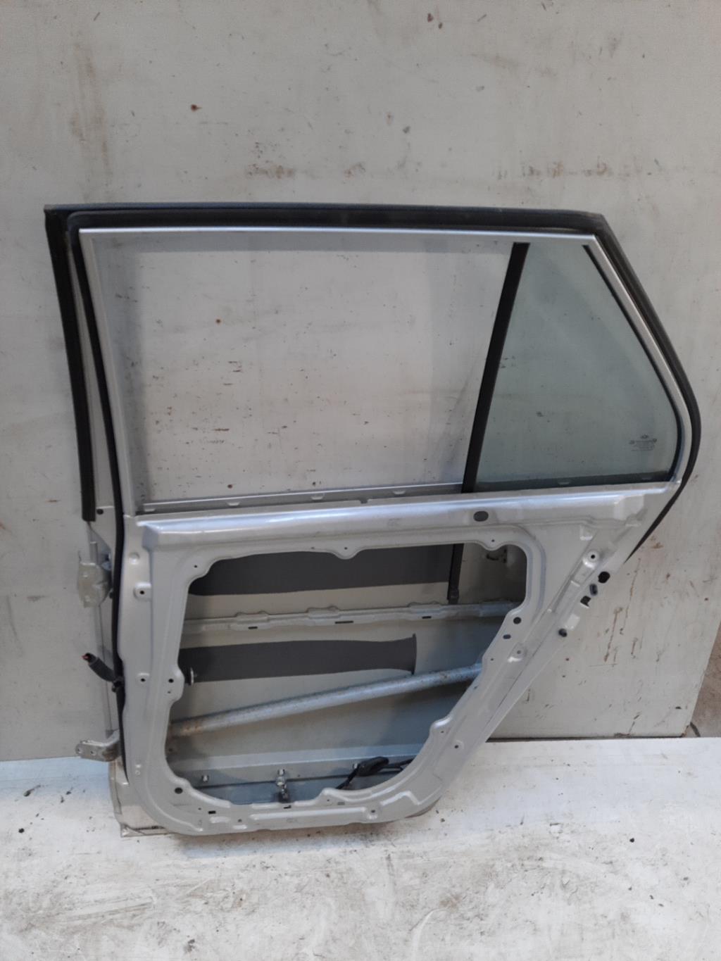 Portiera posteriore destra KIA CARENS 3 Diésel - 1